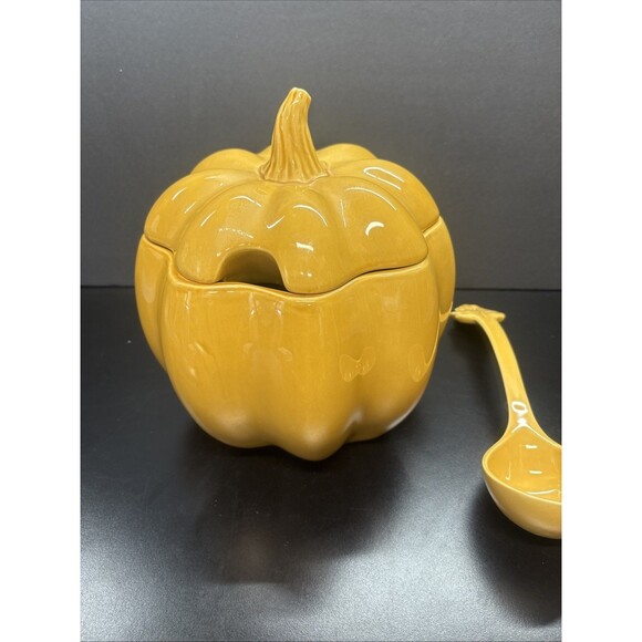 Large Ceramic Pumpkin Tureen With Ladle - Picture 4 of 11